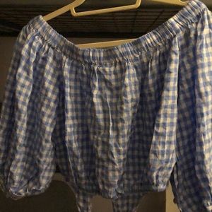 off the shoulder too